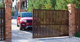Купить ворота на участок Каменск-Шахтинский, цена от 2775 руб.